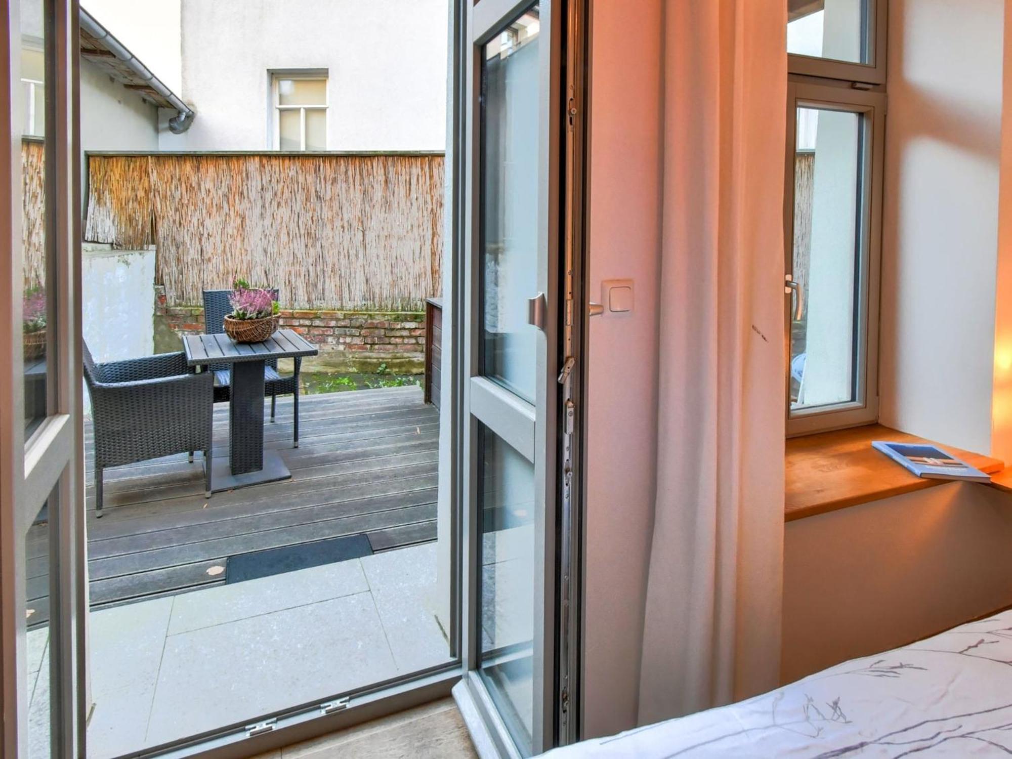 Modern Apartment In Wismar With Private Terrace Bagian luar foto